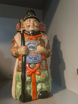 Sake figurines