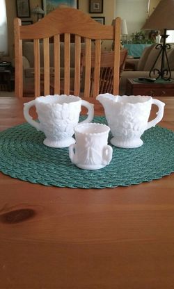 Vintage Milk Glass Set