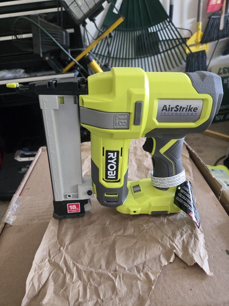 Ryobi 18v Narrow Crown Stapler 18ga (P361)