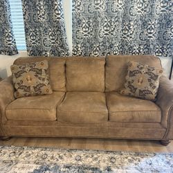 Ashley Furniture Larkinhurst Sofa and Loveseat