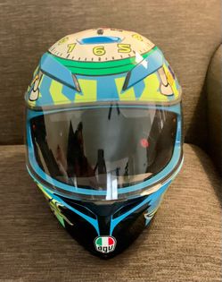 agv motorcycle helmet