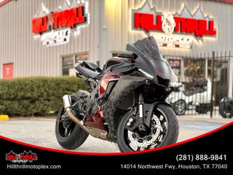 2020 YAMAHA YZF-R1