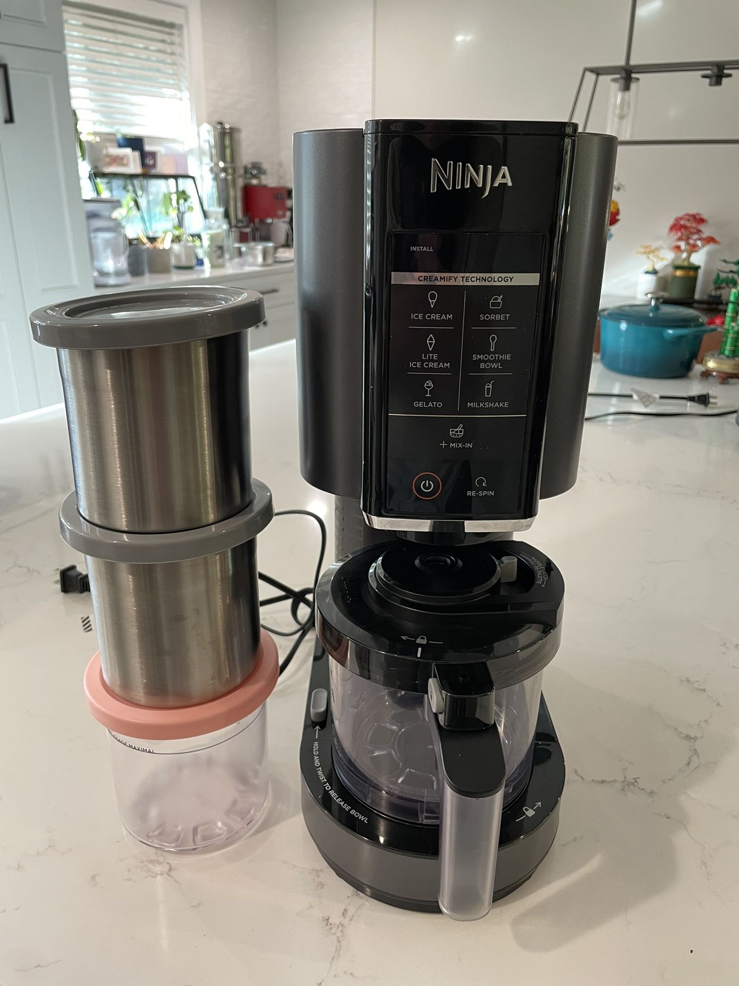 Ninja Creami w/ Containers