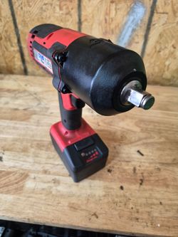 Drille  snap On 1/2  new battery