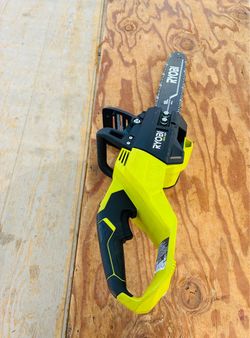 Ryobi 40V HP 18 in. Cordless Chainsaw (TOOL ONLY/SOLO LA HERRAMIENTA)