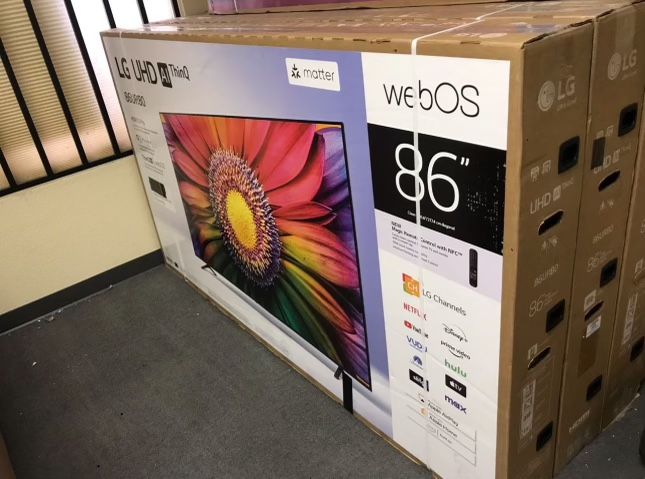 86”LG UHD 4K SMART TV