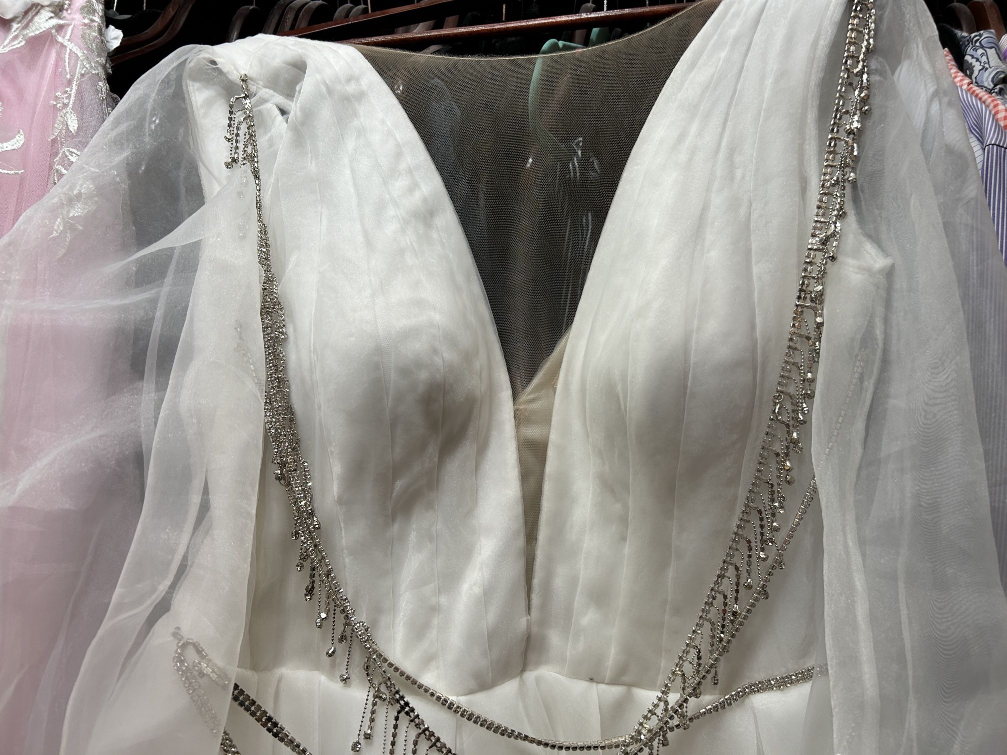Exquisite Bridal Dress For Women 14-18! Never Worn Before!