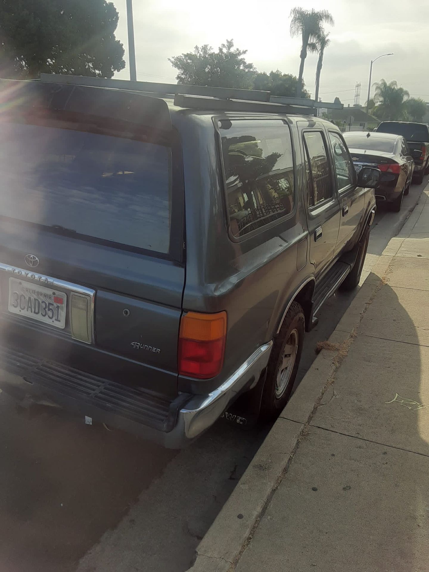 93 Toyota 4Runner 4x4 Título Limpio Placas Al Día Motor Transmisión Bien $3400 Obo