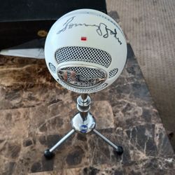Snowball Microphone 11" Tommy John Signature 