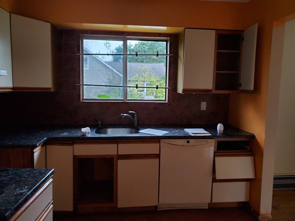 Kitchen cabinets with granite countertops!