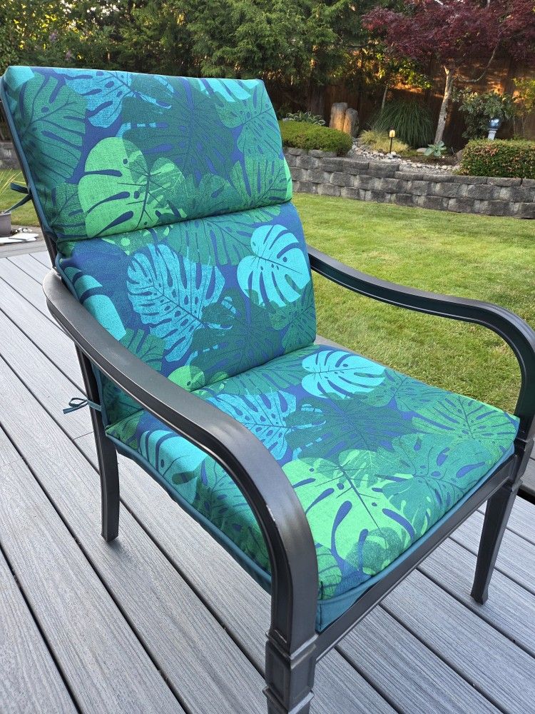 Outdoor Patio Chair Cushions, 6 Cushions $100 For All