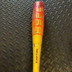 Easton HYPE Fire Bat