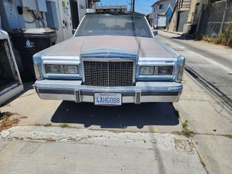 1986 Lincoln Town Car