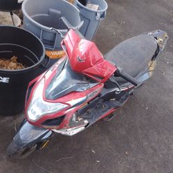 2018 Chinese gy6 Wolf Scooter