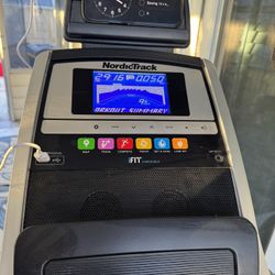  Nordic Track treadmill