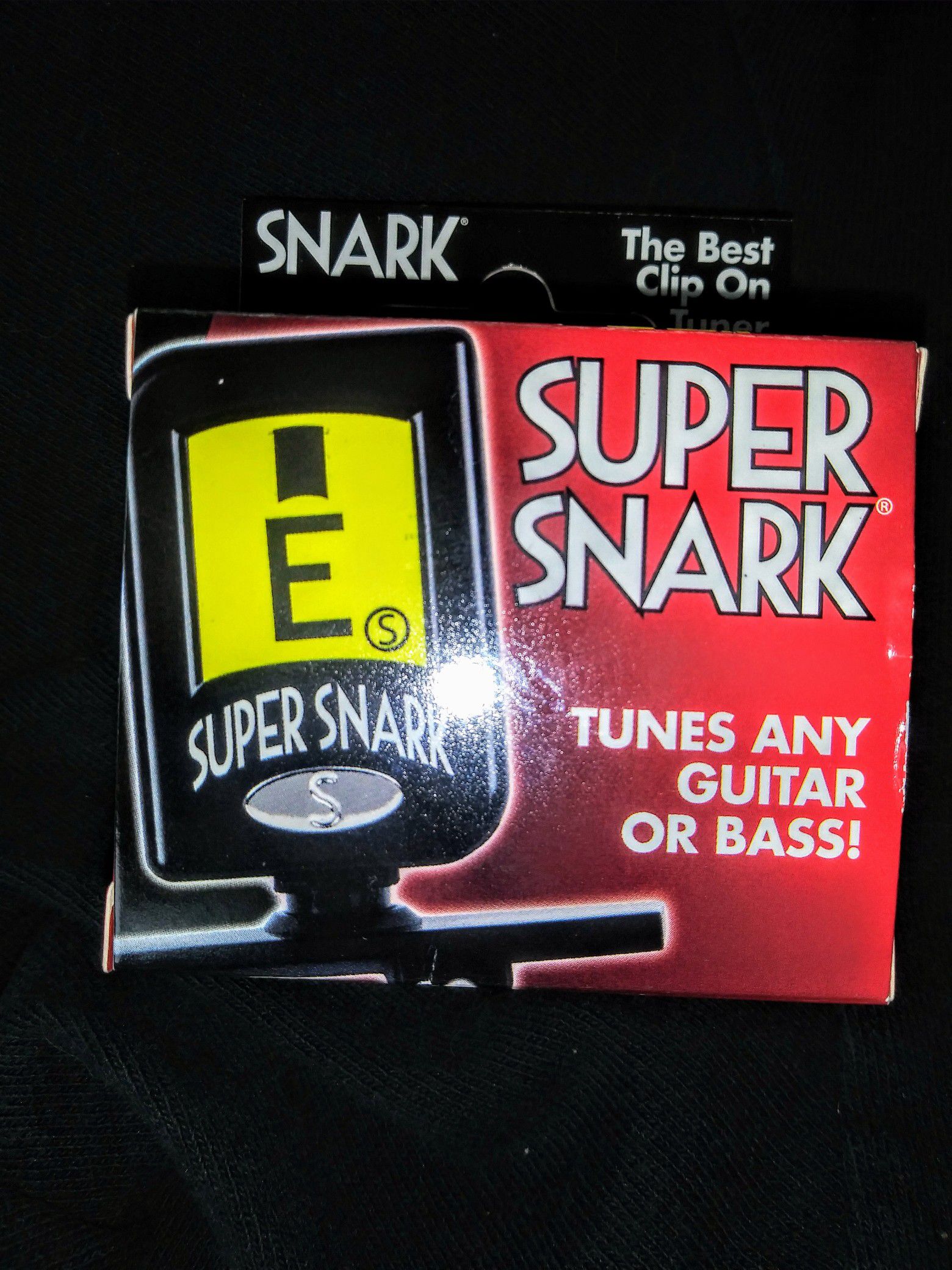 Super Snark guitar/bass tuner