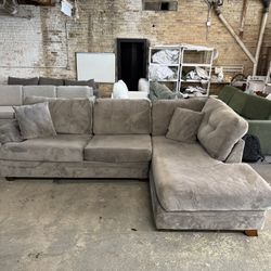 Sectional Couch 