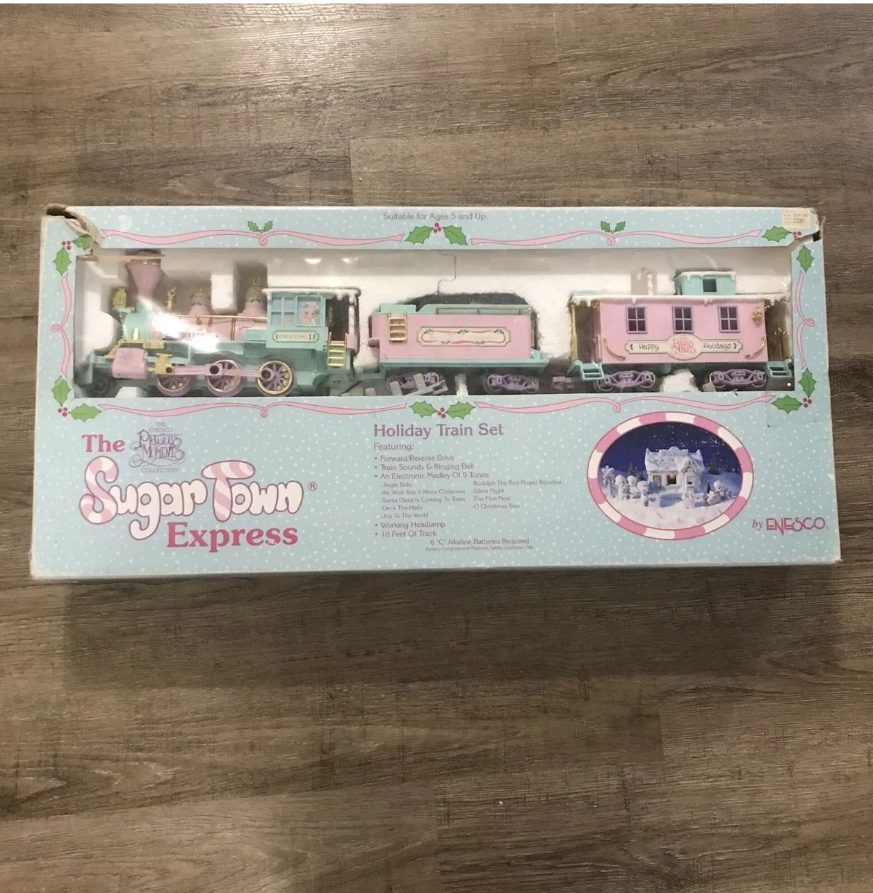 Vintage Enesco Precious Moments Sugar Town Holiday Express Train Set Complete
