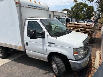 2013 Ford E350 Super Duty Box Van