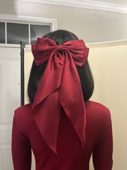 🎀 Stunning Oversized Red Satin Hair Bow