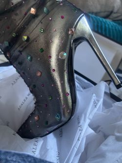 Women shoes