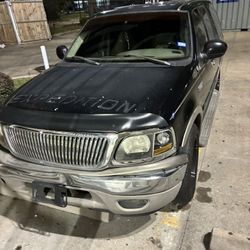 2002 Ford Expedition