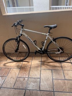 Trek Hybrid bike