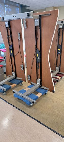 Motirized Work Table