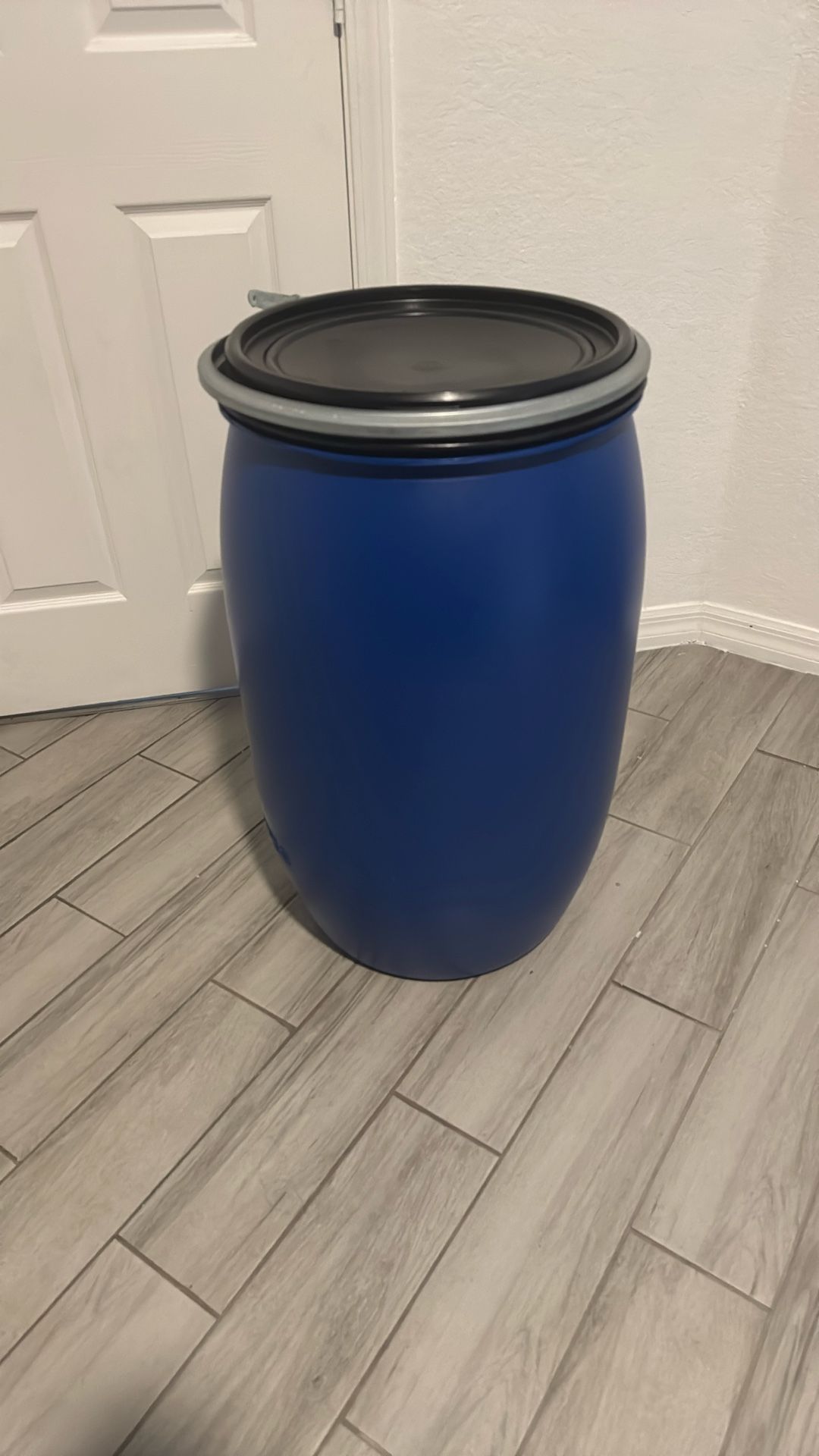 Blue Drum With Lid