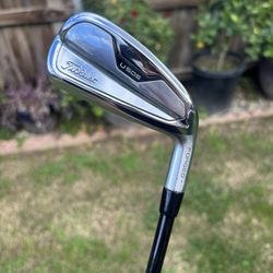Titleist U505 driving Iron