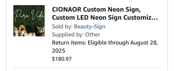 Neon sign "Pura Vida"