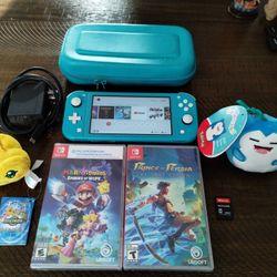Nintendo Switch Lite Bundle 