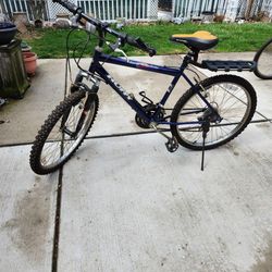 Bicycles, with carrier and lock REDUCED $140.00 Or best offer