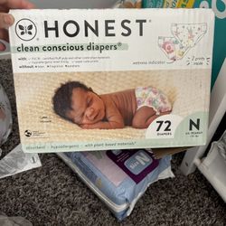 Diapers For A Newborn  