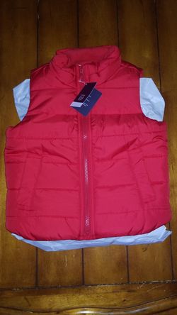 New baby GAP size 4 years 4T toddler red puffer vest spring fall sherpa lined boys girls