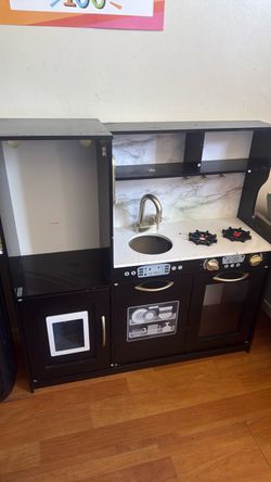 Kids Play Kitchen Set Black and White