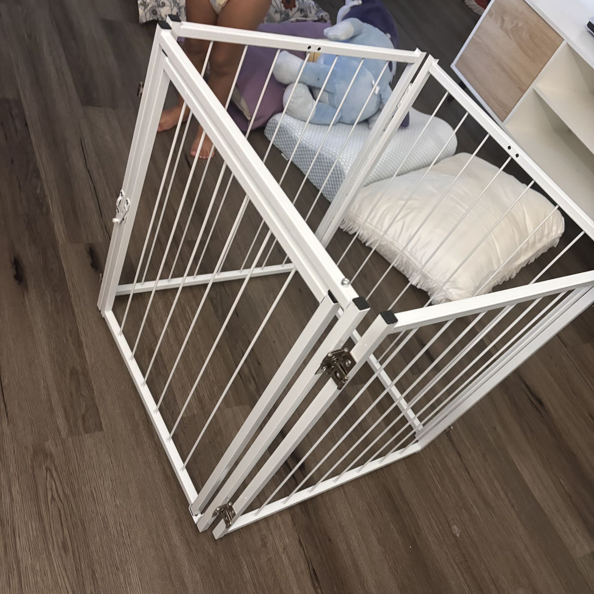Dog gate 
