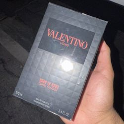 Valentino 