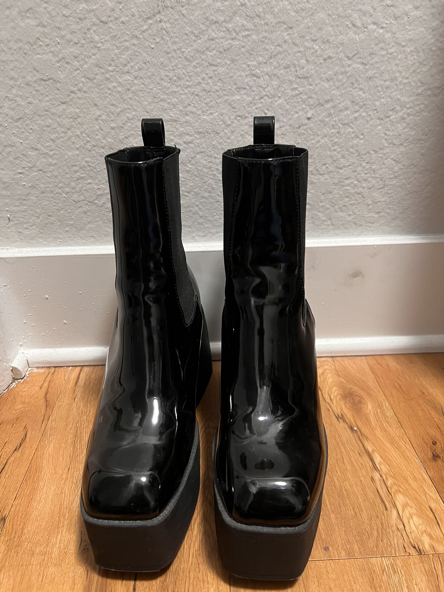 Steve Madden Docs