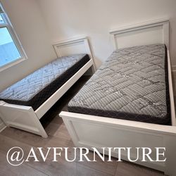 2 White Twin Beds And 2 Mattresses 