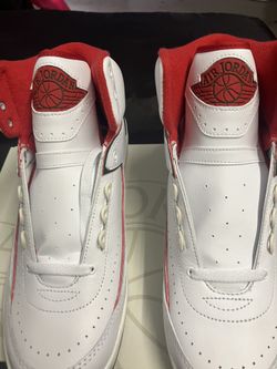 Jordan 2 Men’s Size 9