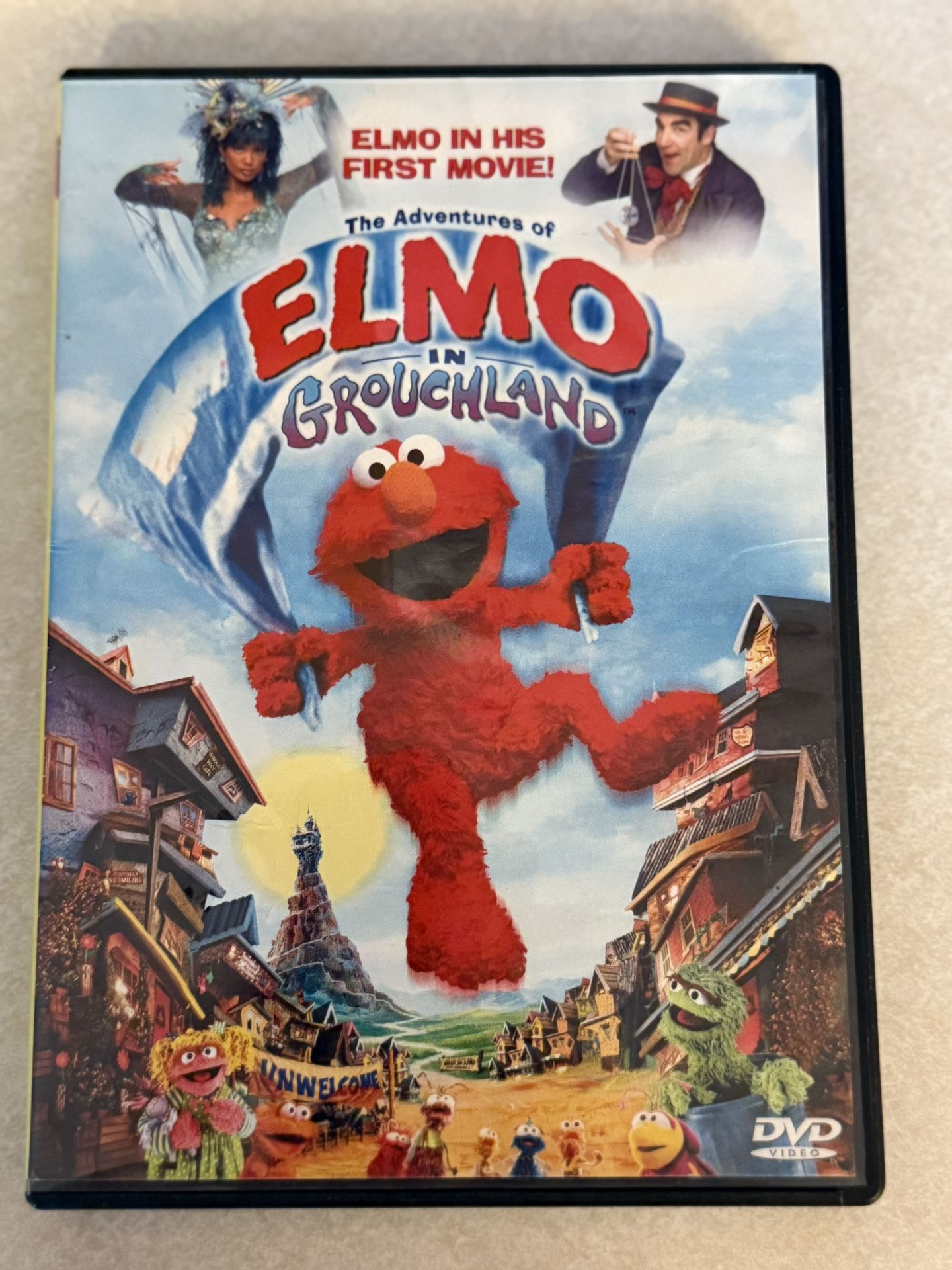 Elmo In Grouchland