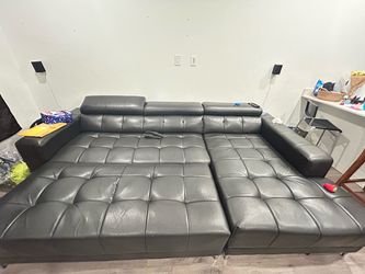 🖤 Black Leather Sectional Couch with Chaise – For Sale! 🖤