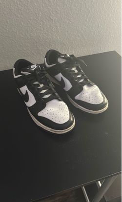 Nike Dunk Low Panda Size 10.5