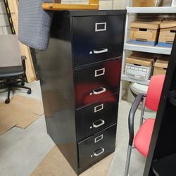 Metal Filing cabinet
