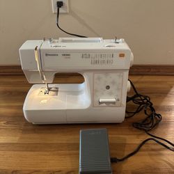 Husqvarna Viking E10 Sewing Machine 