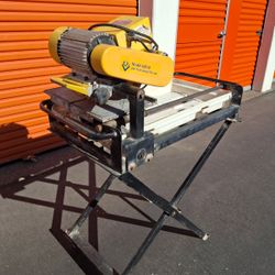 Qep 2HP Professional Wet Tile Saw W/stand (used)