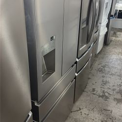 Hisense French Door Refrigerator 
