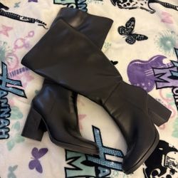 Black Boots