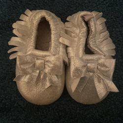 size 4c Moccasins